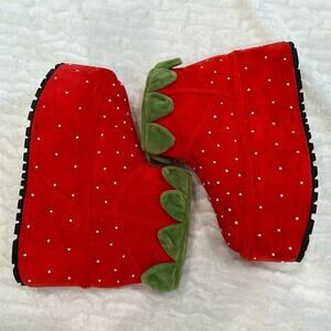 New Dolls Kill Strawberry Shortcake collab Fresh Patch Platform Boots women’s 9